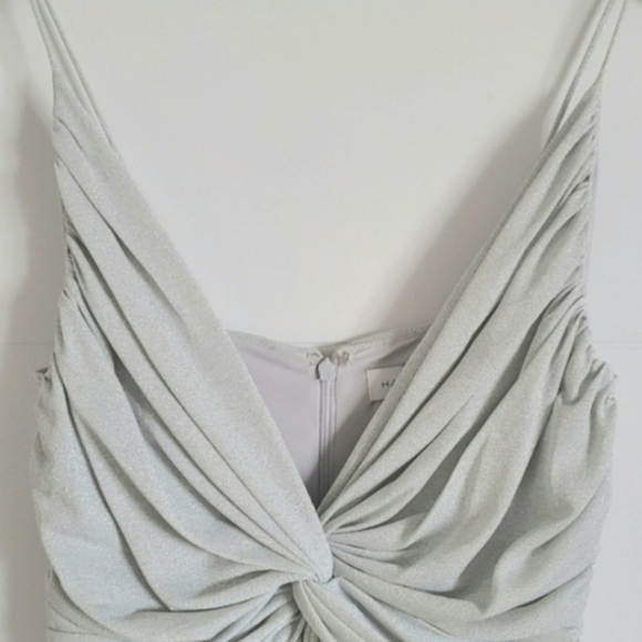 Halston Jody Pleated Midi Dress in Silver, Size 6, NWT - Picture 10 of 16